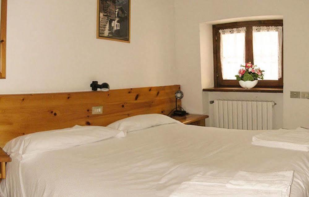 Casa Vacanze Ca' De Val Campodolcino Ngoại thất bức ảnh